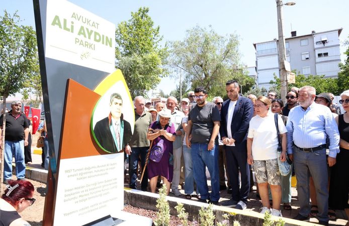 Çiğli'de duygu dolu tören: Ali Aydın’ın adı o parkta yaşatılacak!