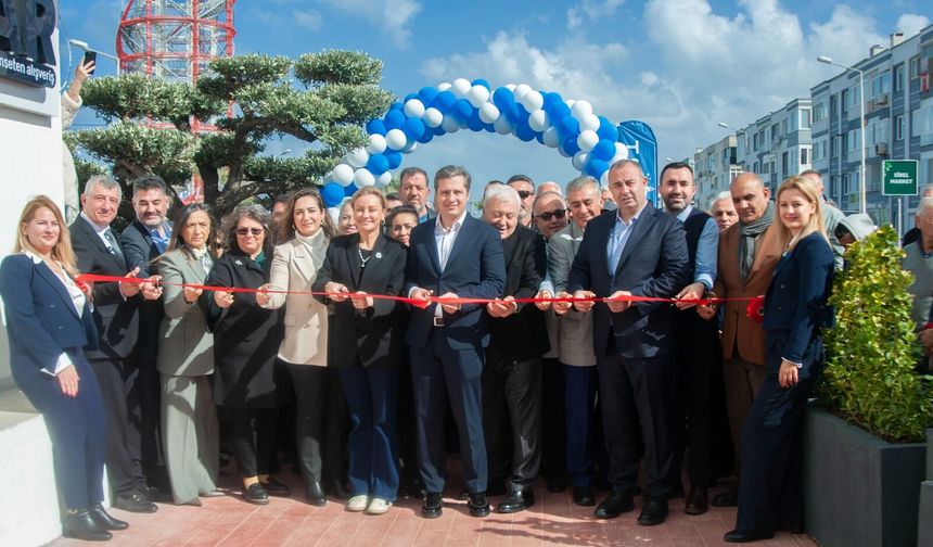 Güzelbahçe’de uygun fiyatlı gıda ve sosyal alan dönemi: Güzmar ve Güzbel Port açıldı