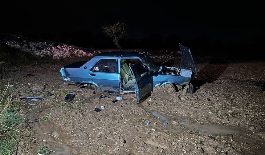 Gece yarısı can pazarı: Ulubey’de trafik kazasında 5 kişi yaralandı