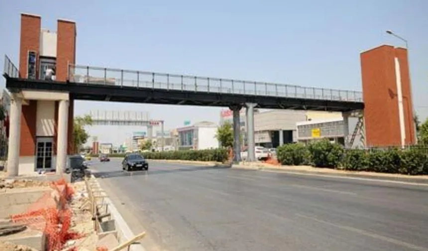 Bayraklılıların 7 yıldır beklediği üst geçit için kritik adım: Yapım ihalesi 31 Mart’ta