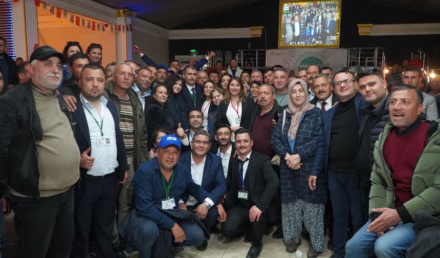 Tire Süt Kooperatifi’nde Osman Öztürk 1.029 oyla güven tazeledi