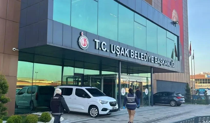 Uşak Belediyesi’ne 2. dalga operasyon: 25 kişi gözaltında