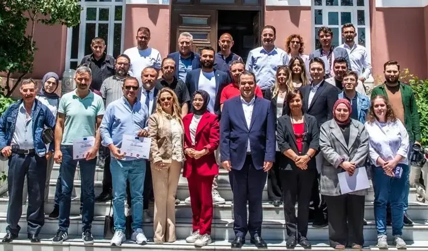 İGC’den Afyonkarahisar’da gazetecilere etik ve yapay zekâ eğitimi
