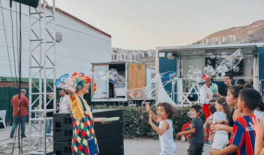 İzmir’de yaz akşamları mahalle şenlikleriyle renklenecek: Urla’dan başlıyor