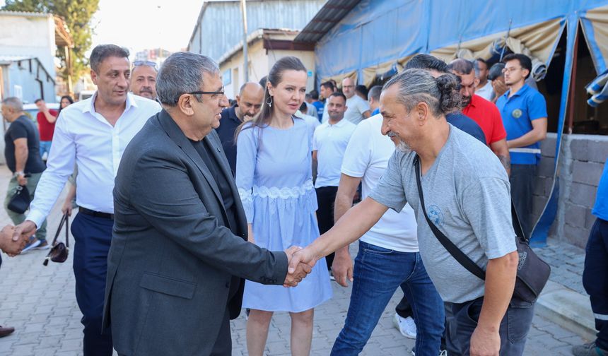 Buca'da Hüseyin Benzer mesaiye Park Bahçeler şantiyesinde başladı