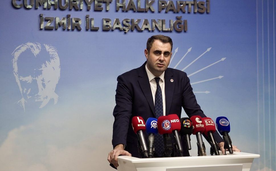 Çağatay Güç'ten CHP'nin 'eskilerine' gönderme: "İnanmadıkları değerleri savunuyorlardı"