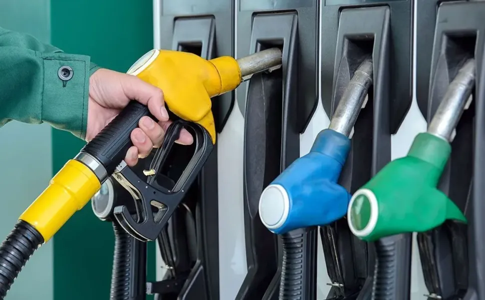 Motorinin ardından benzine zam geliyor: Tarih belli oldu