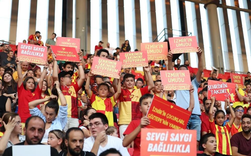 İzmir’de karnesini getiren öğrenciye Göztepe’den özel hediye: 26 Haziran'da başlıyor