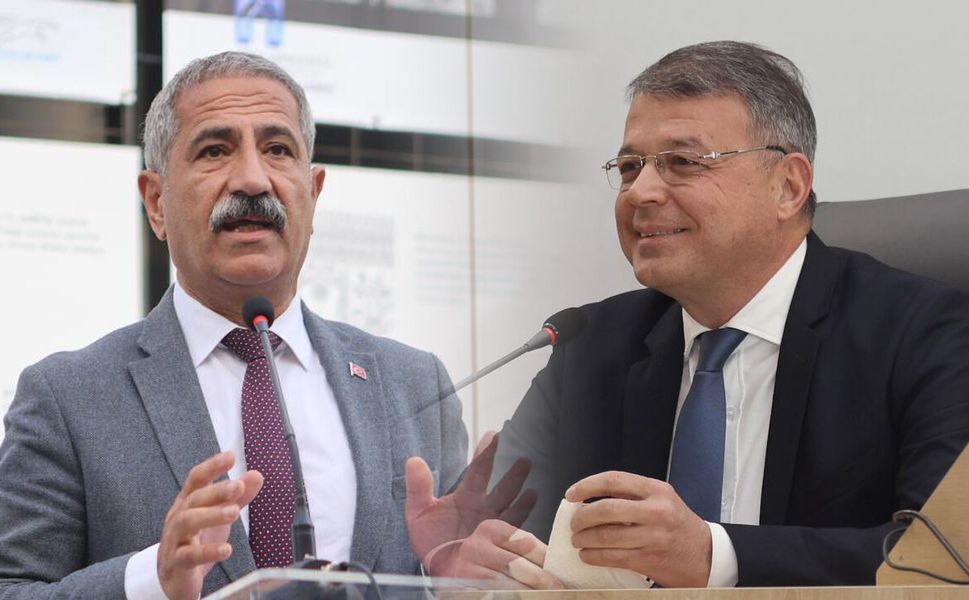 Tutuklanan CHP'li Adalar ve Silifke Belediye Başkanları görevden uzaklaştırıldı!