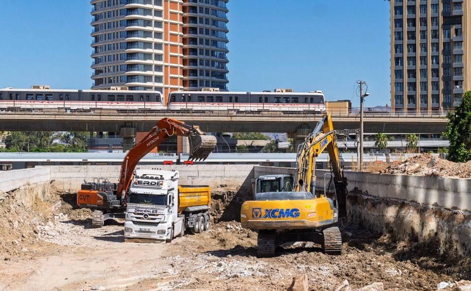 İzmir'in kalbinde, kent trafiğine nefes aldıracak çalışma: Projede son etaba geçildi!