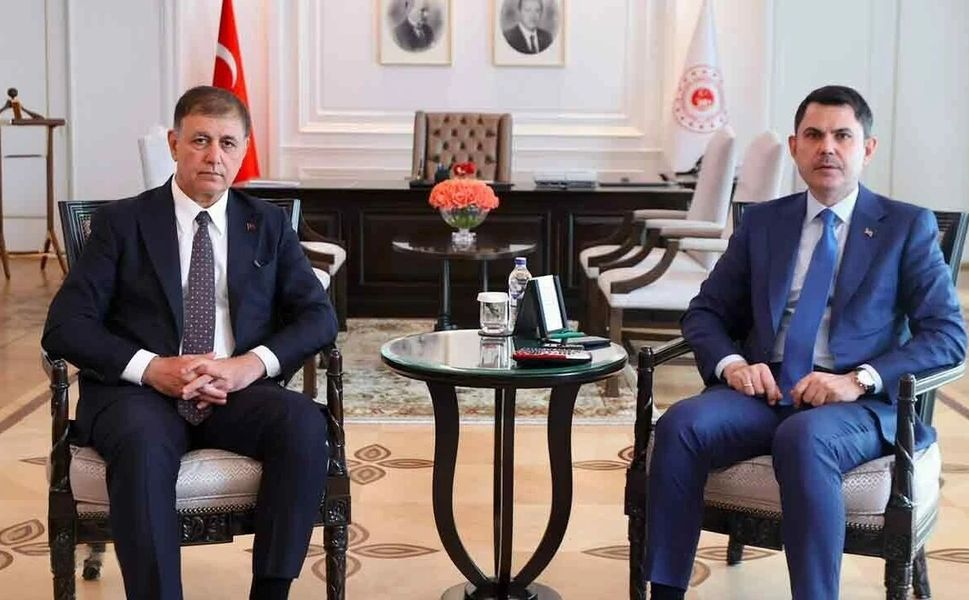 Fatih Altaylı'nın "AK Parti'ye geçecek" iddialarına Başkan Tugay'dan yanıt!