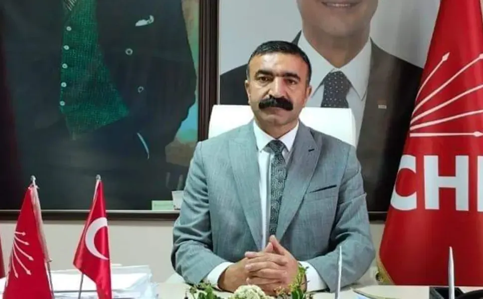 CHP İzmir'de bir ilçe daha düştü… Çiğli dağıldı!