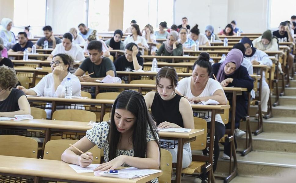 KPSS'ye girecek adaylar dikkat! Son başvuru tarihi bugün