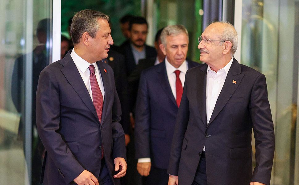 CHP'de Özgür Özel yönetimi, kurultay için mahkemeye başvurdu!