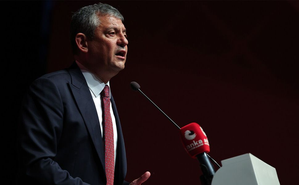 Özgür Özel kuracağı 'Yeni Parti'nin detayları belli oldu: 90 milletvekili CHP'den ayrılacak!