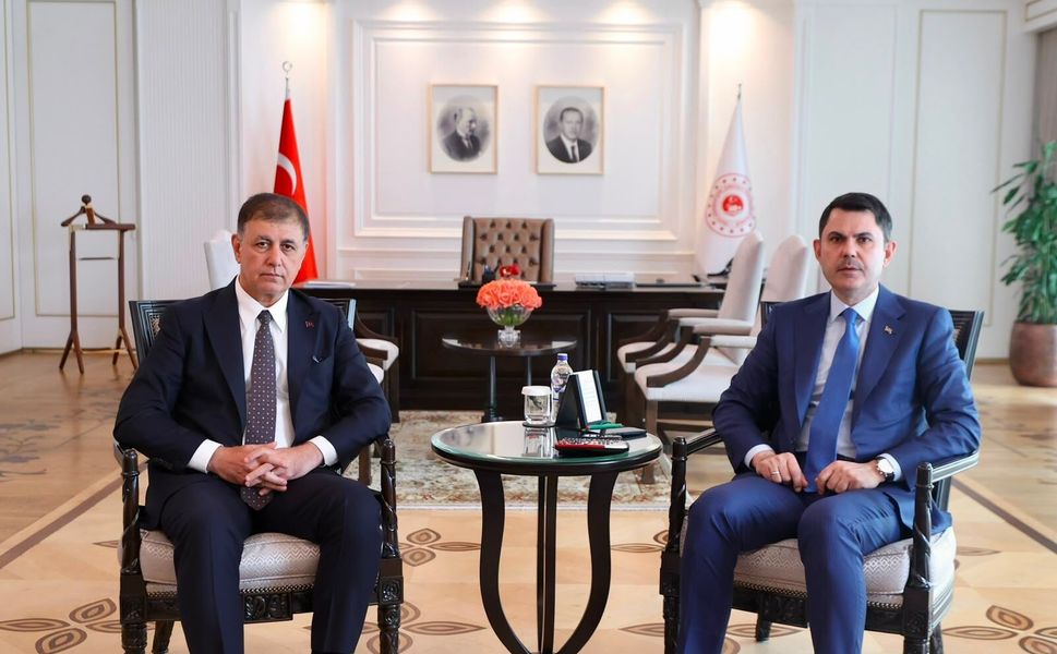 Ankara'da Kurum - Tugay zirvesi: Karabağlar'ın dönüşümü masaya yatırıldı