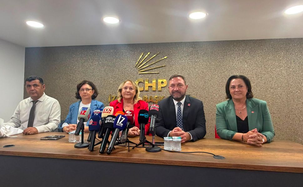 CHP Kadın Kolları Genel Başkanı Ayten Gülsever: Dönen dönsün yolundan biz dönmüyoruz
