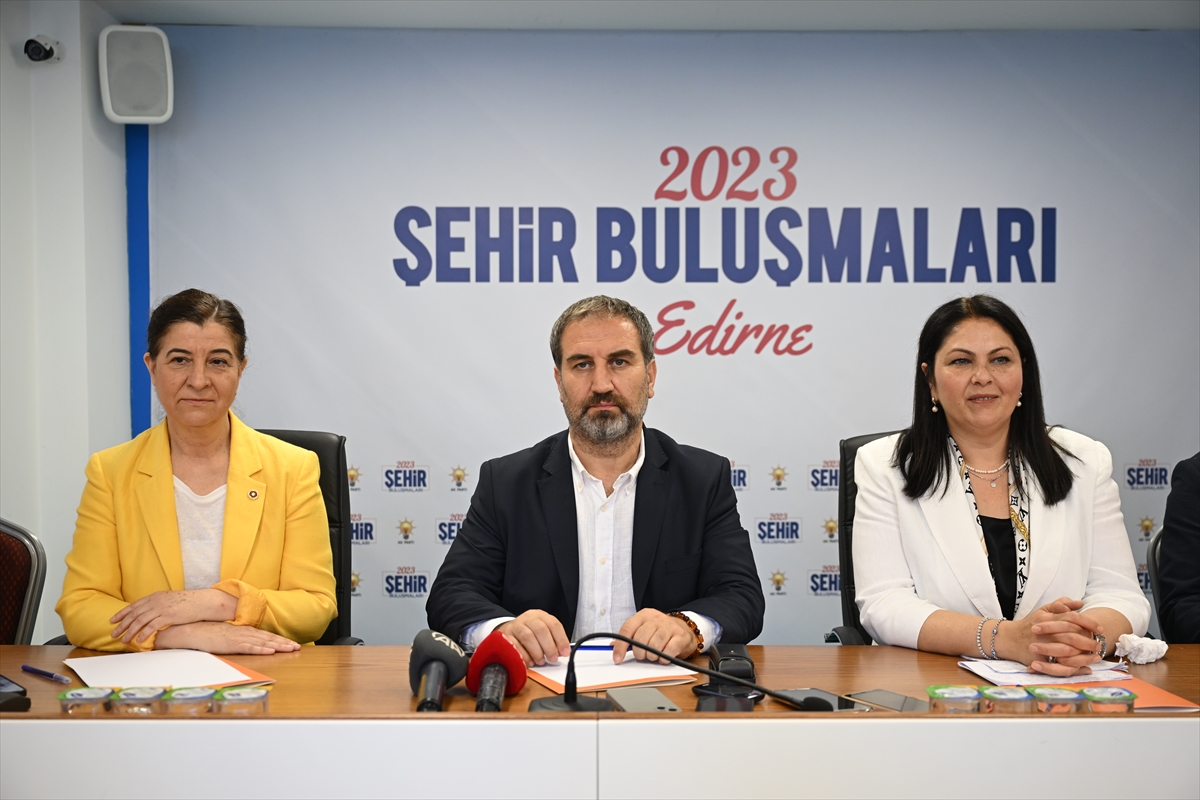 AA-20230821-31963849-31963845-AK_PARTI_GENEL_BASKAN_YARDIMCISI_SEN_EDIRNEDE_2023_SEHIR_BULUSMALARINA_KATILDI