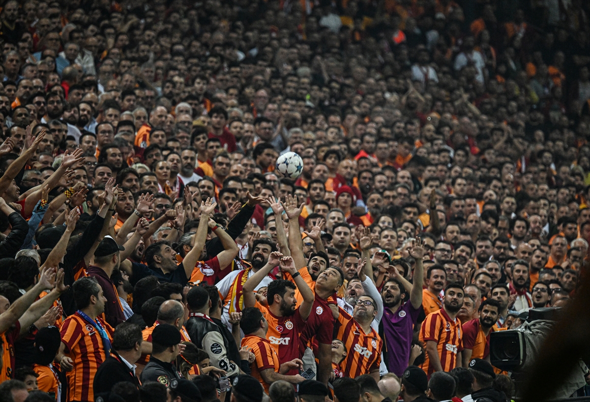 AA-20231024-32507449-32507447-GALATASARAY_BAYERN_MUNIH