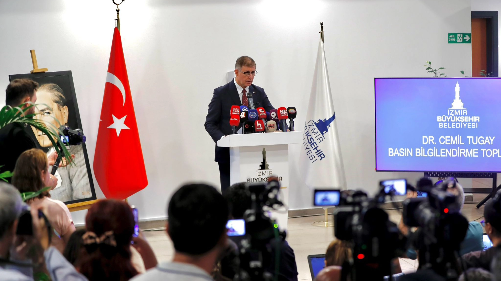 Buyuksehi̇r Cop Toplantisi