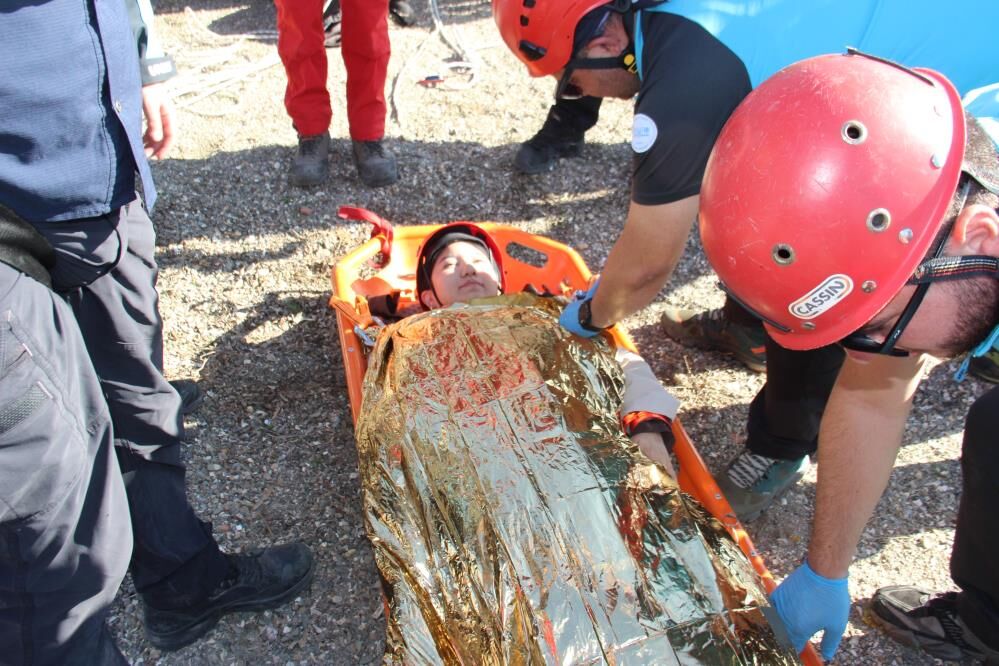 Afad İzmir’de Alarmda İnciraltı'nda Sel Senaryosunda 180 Kurtarıcı Görev Başında (3)