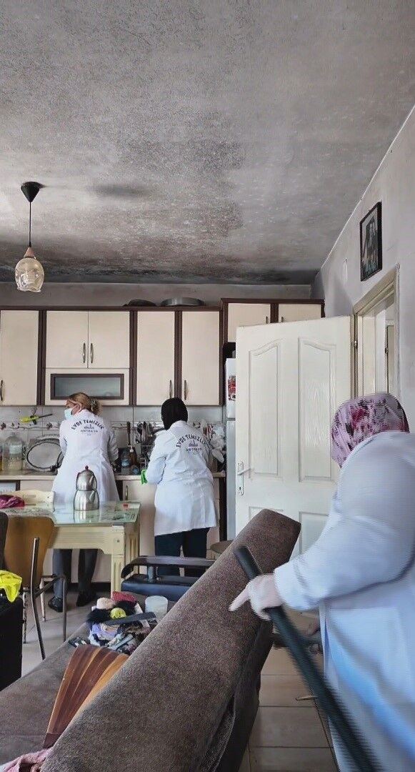 Barış Özbay (2)