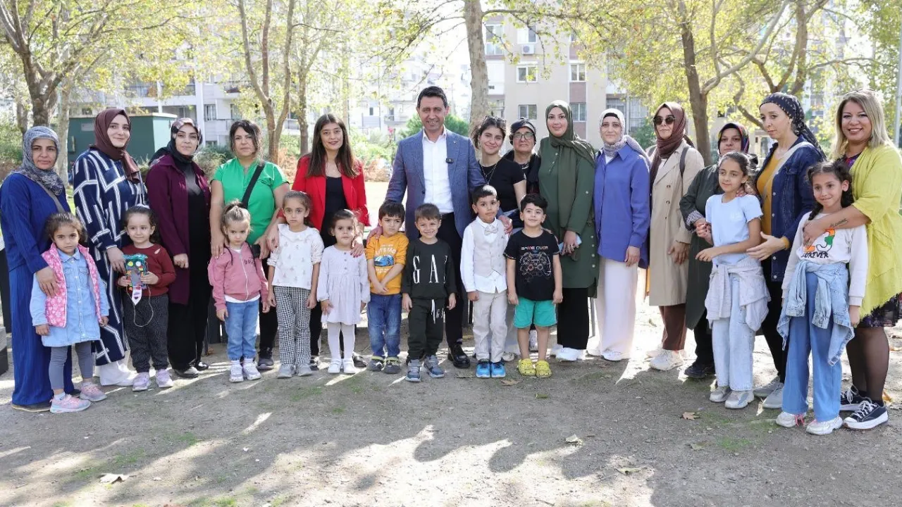Bayraklı Etkinlik