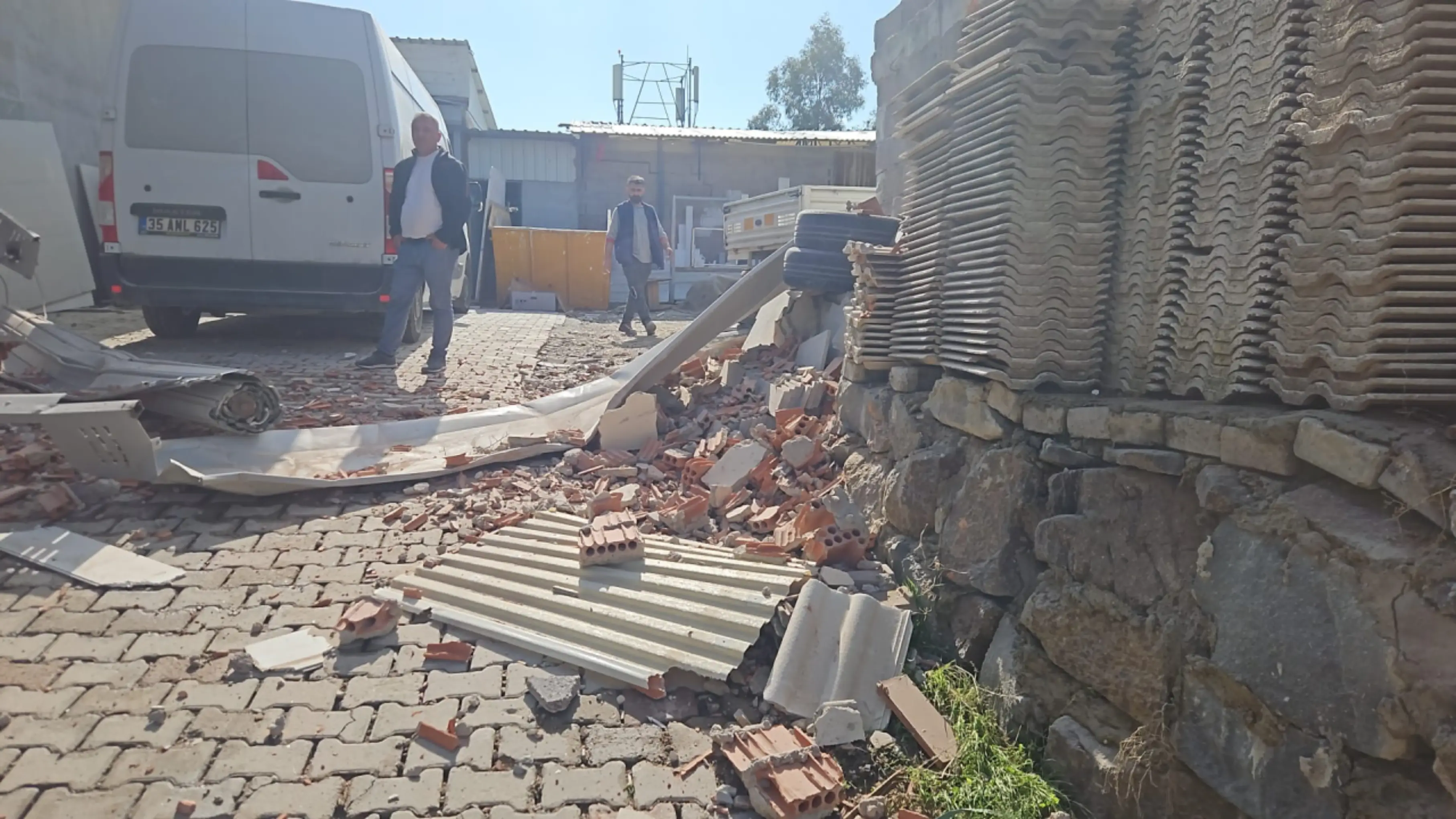 Bayraklı Patlama 2