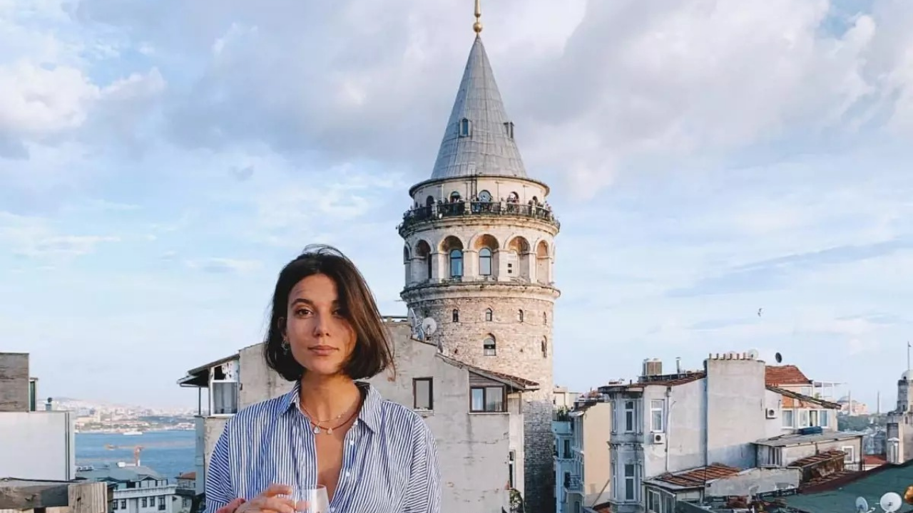 Deniz Bulutsuz Kimdir 6