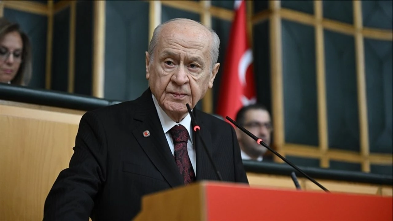 Mhp Lideri Devlet Bahceliye Suc Duyurusu
