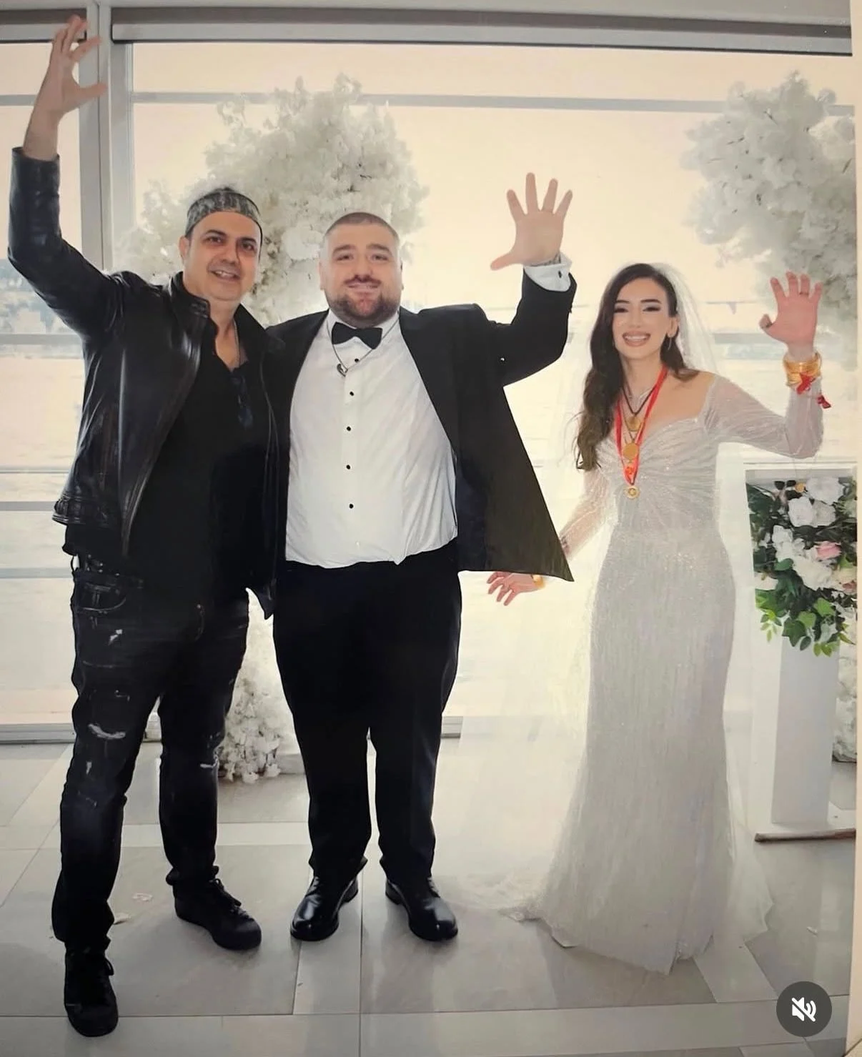 Ünlü Yayıncı Hasan Arda Kaşıkçı Evlendi! Düğününe Ünlü İsimler Akın Etti (1)