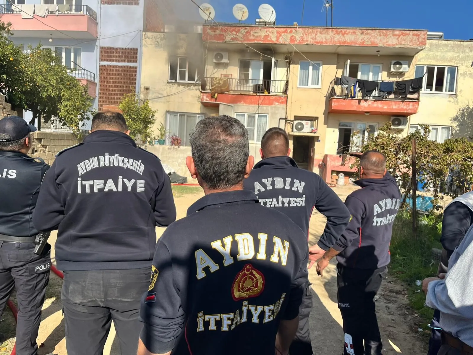 Aydın Nazilli’de Feci Yangın 18 Yaşındaki Genç Kız Hayatını Kaybetti (2)