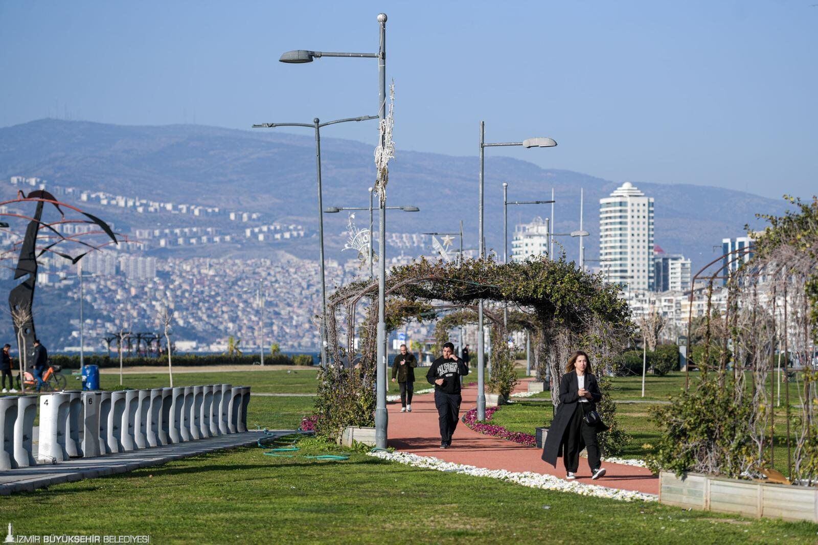 Başkan Tugay, 50 Yıllık Büyük Plan Için Startı Verdi İzmir’in Geleceği Yeniden Yazılıyor (1)