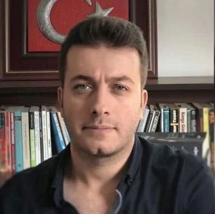 Gazeteciler Yavuz Oghan Ve Saban Sevince Sabah Operasyonu Evlerinden Alip Emniyete Goturduler 3