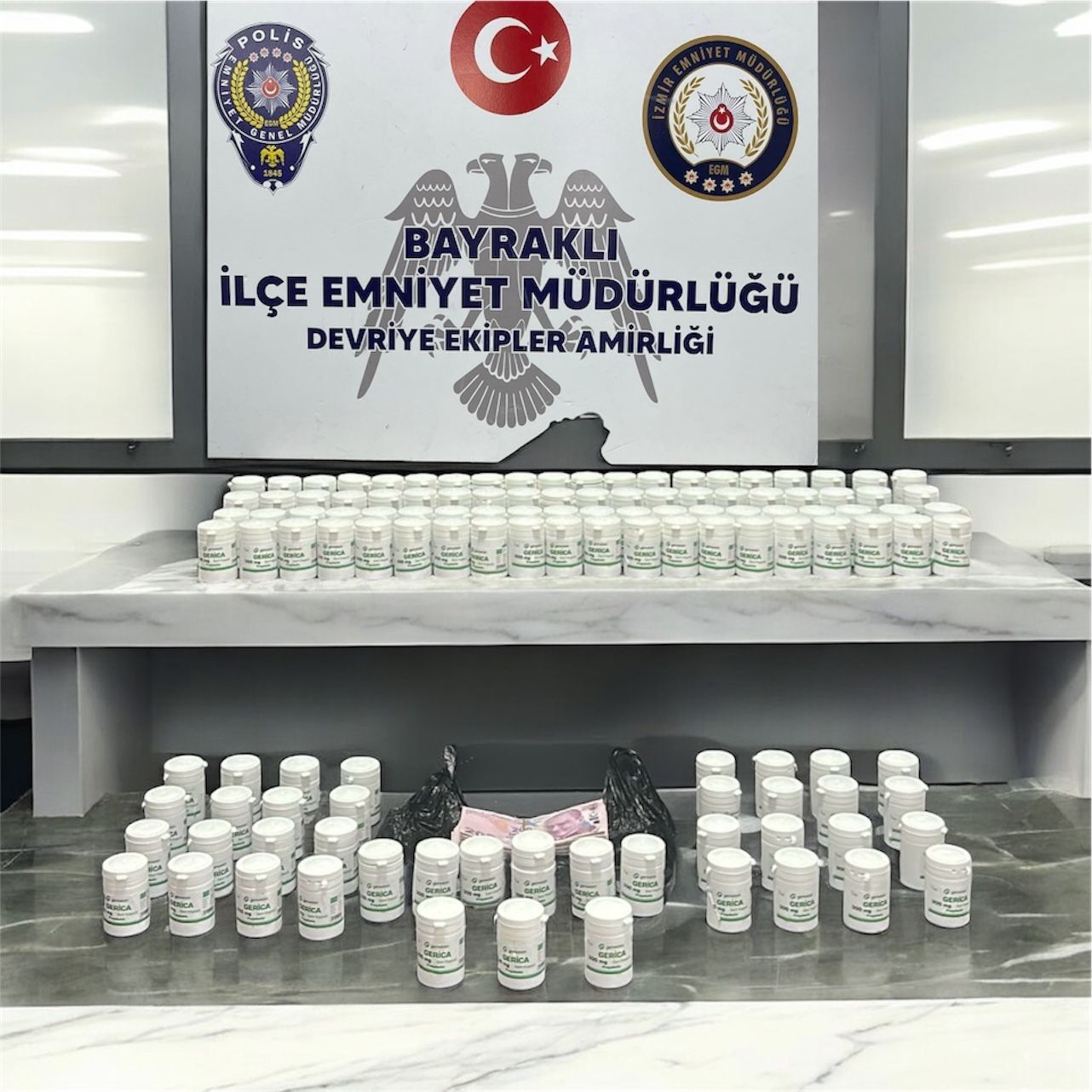 Izmir Bayraklı Uyusturucu