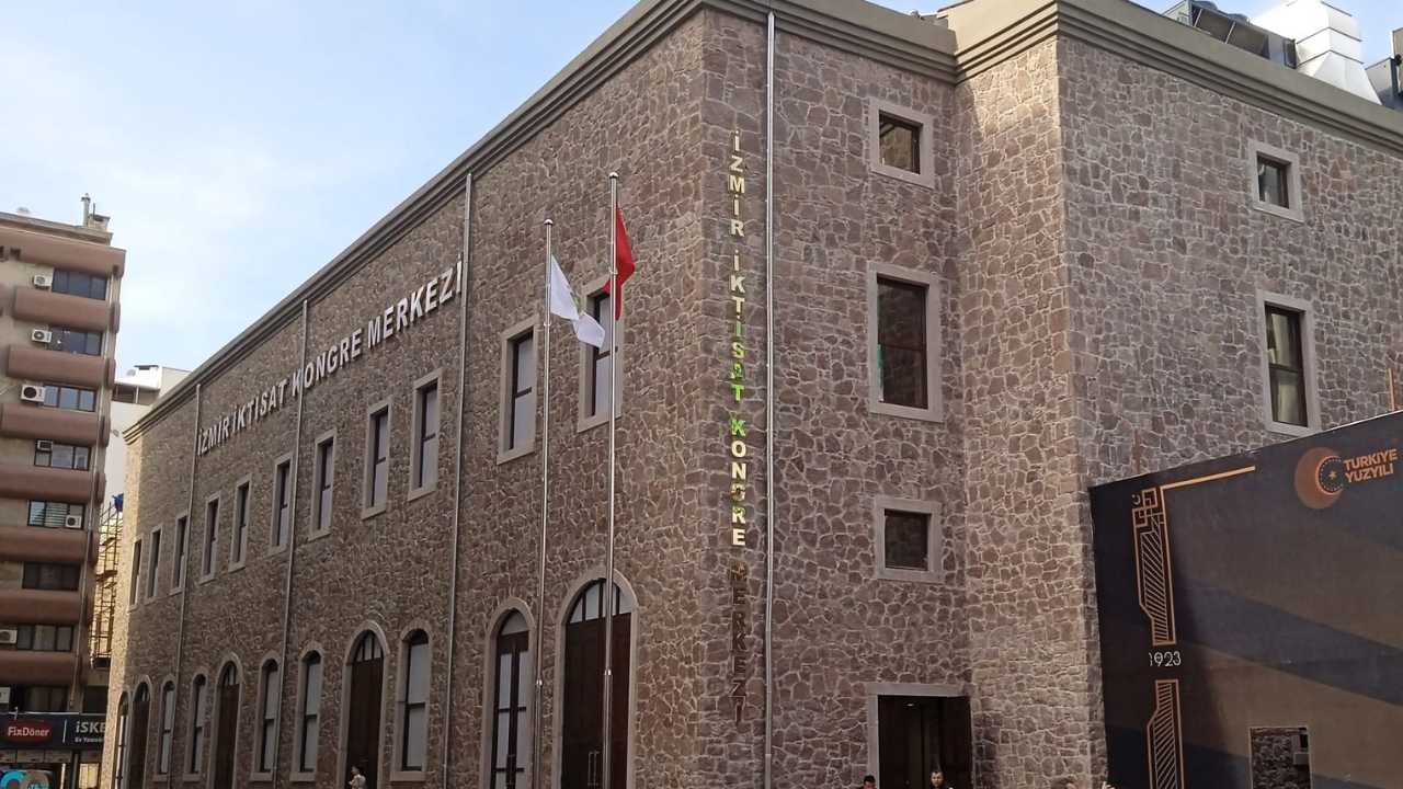 Izmir Iktisat Kongresi Hangi Alanda Yapilmistir 5