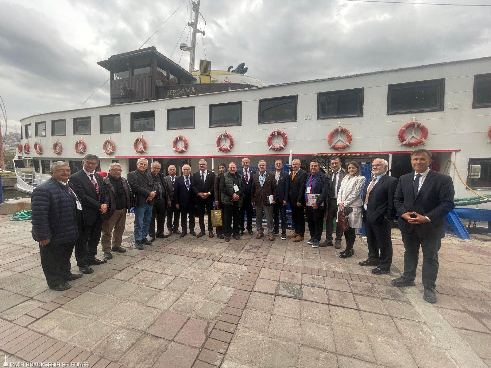 İzmir Körfezi’nin Geleceği Konuşuldu Körfez’e Yapay Ada Önerisi (2)