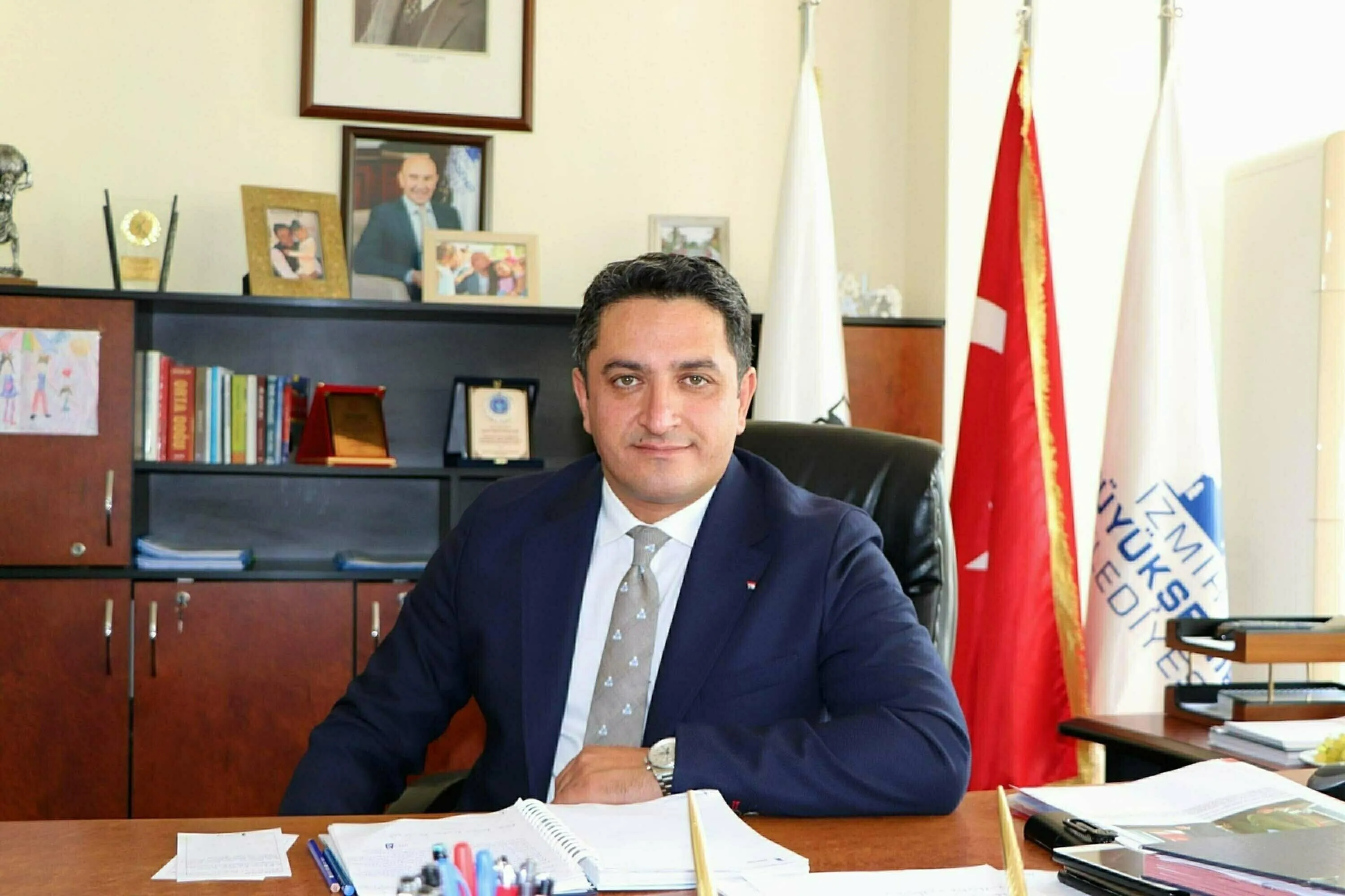 İzmir’de İzbeton Araç Kiralama Yolsuzluğu Davası Başladı Heval Savaş Kaya Hakim Karşısında (2)