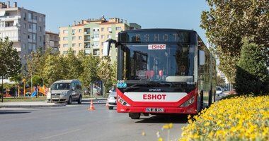 Izmirde Sinav Gunu Icin Eshottan Duzenleme Bu Hattin Saatleri Yeniden Ayarlandi