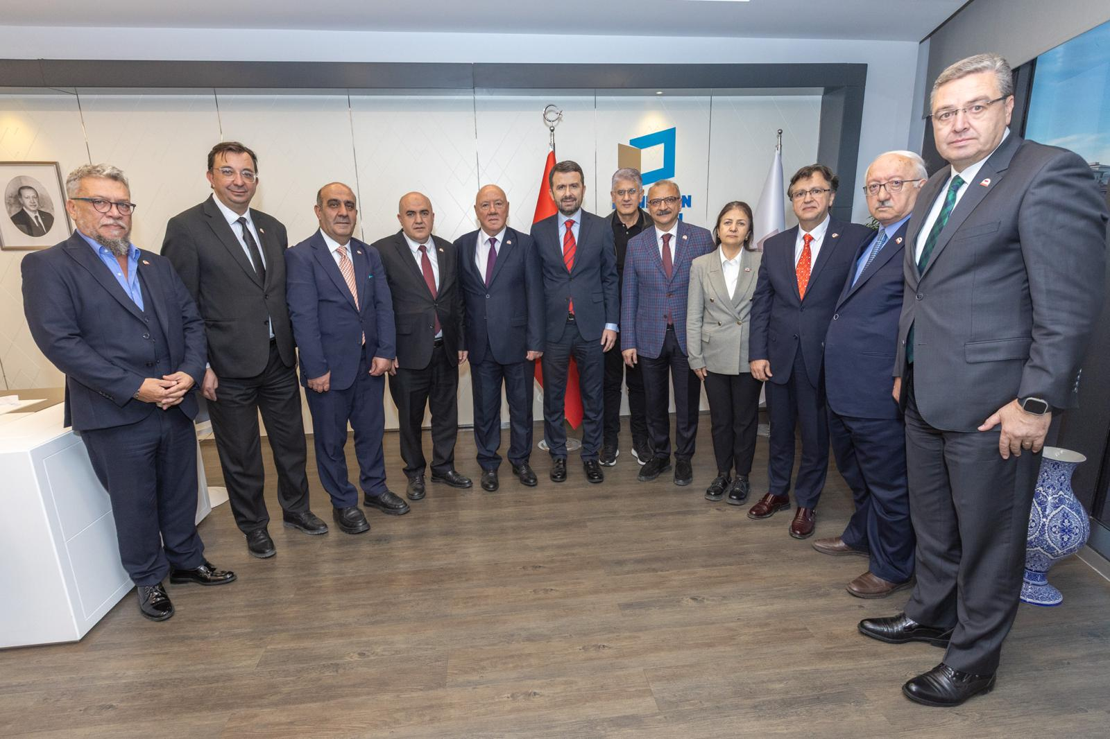 Türkiye Gazeteciler Konfederasyonundan BİK Genel Müdürü Abdülkadir Çay'a ziyaret