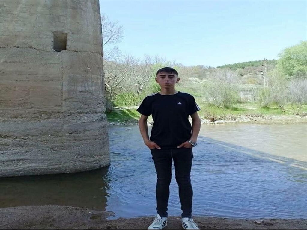 Emre Filik Oldu