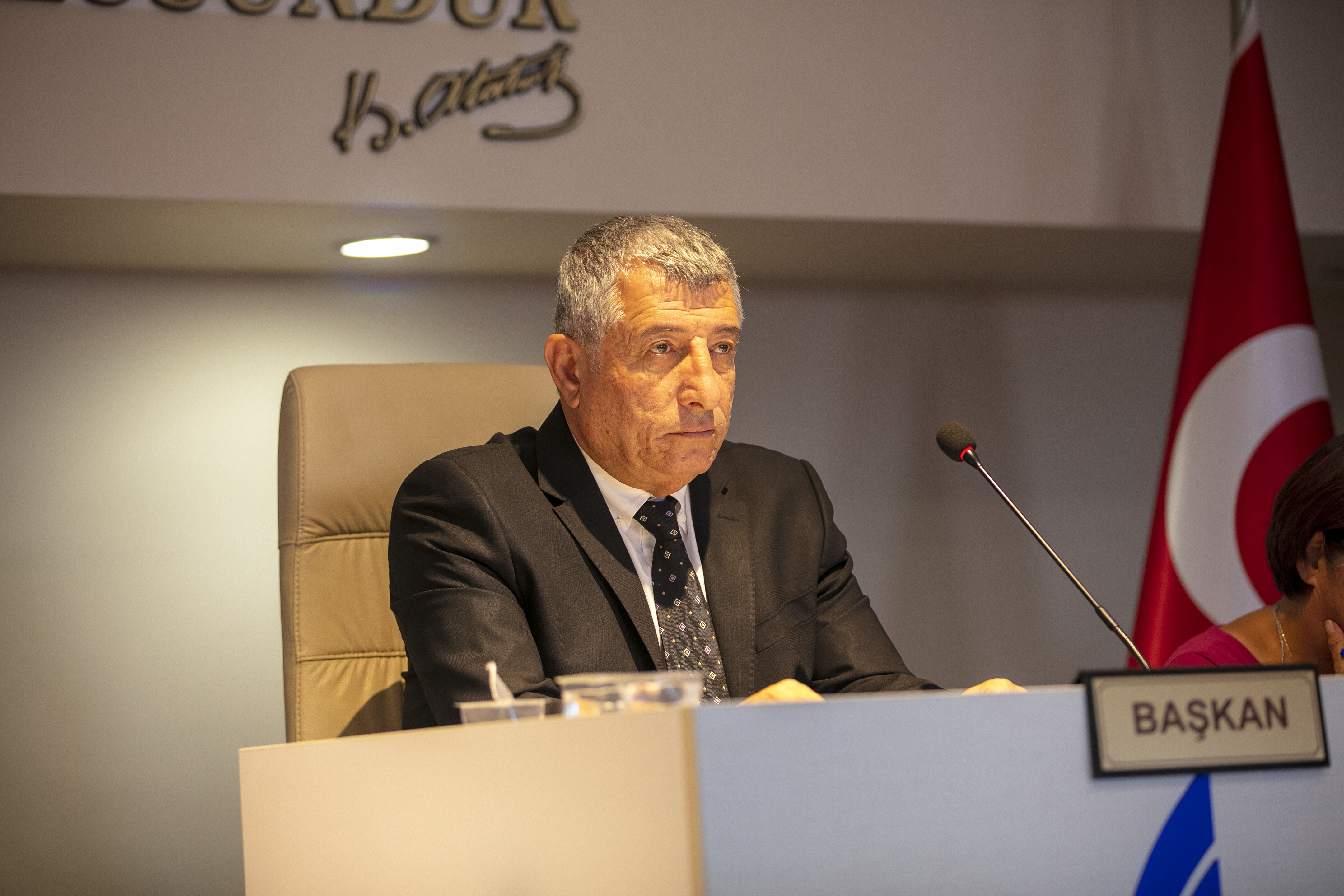 Güzel Bahçede Toki Krizi (2)