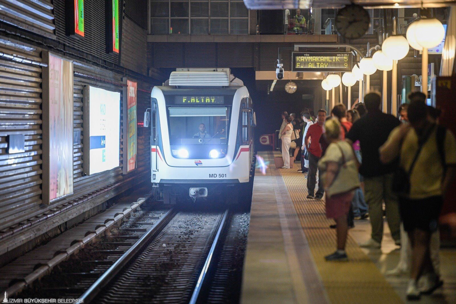 Izban Metro (2)
