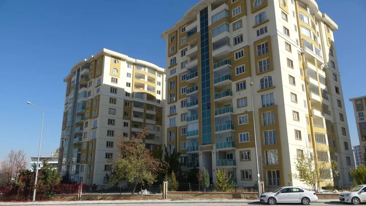 İzmir Çiğli'de Toki̇ Fiyatına 2+1 Daire Satılacak: İşte Fiyat Ve Satış Tarihi