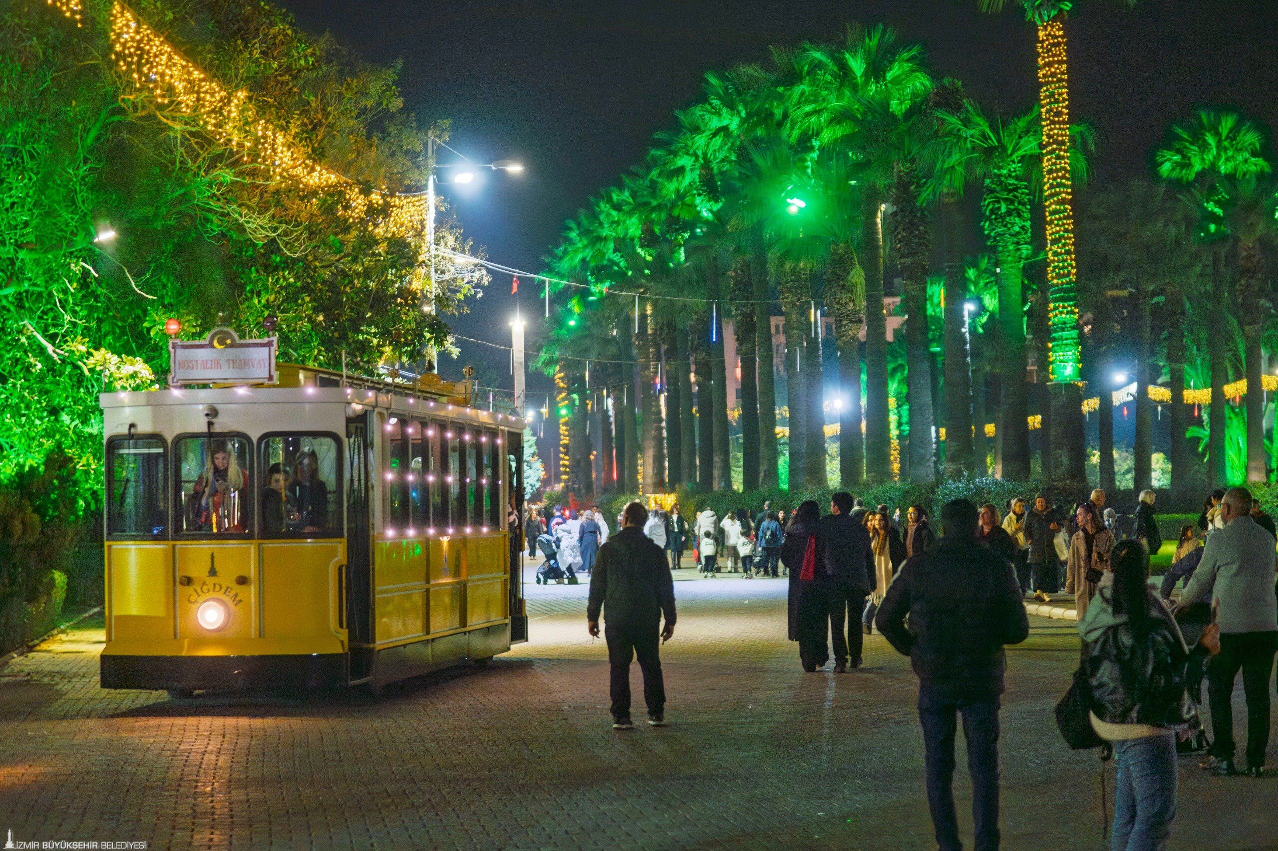 Izmir Yeni Yıl (6)