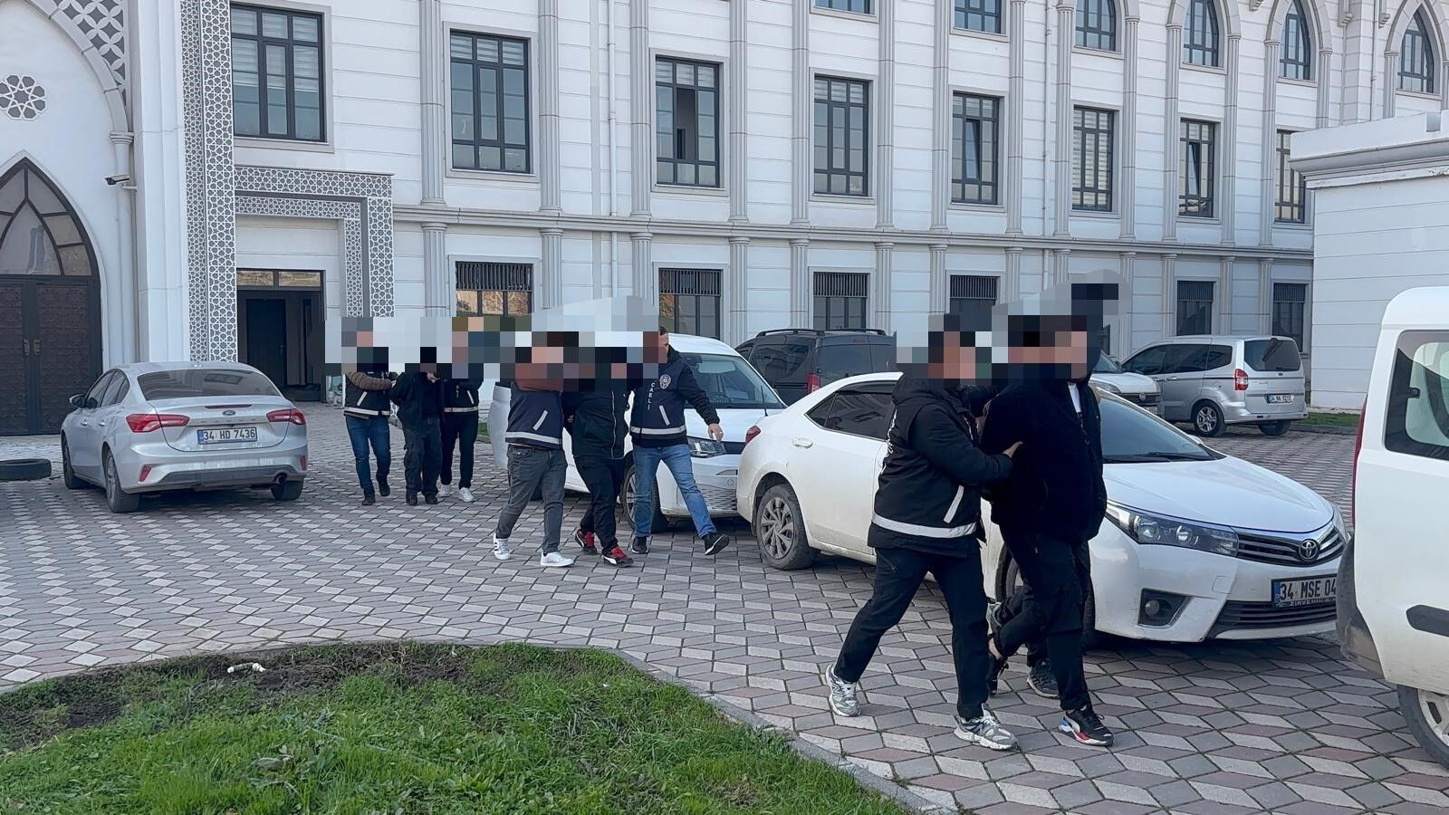Kocaeli'de Silahlı Saldırıya Uğrayan Futbolcu Hayatını Kaybetti-1