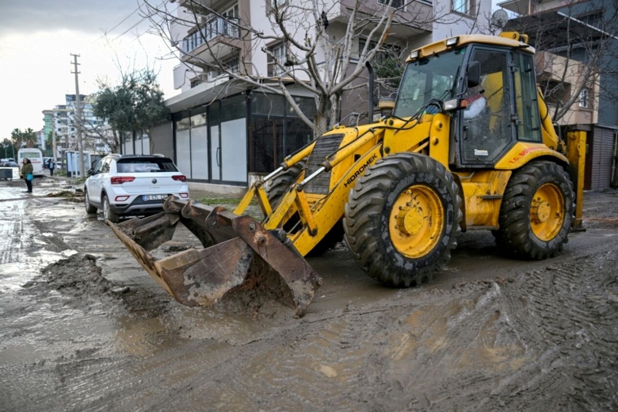 Bornova Sel Temizliği (5)
