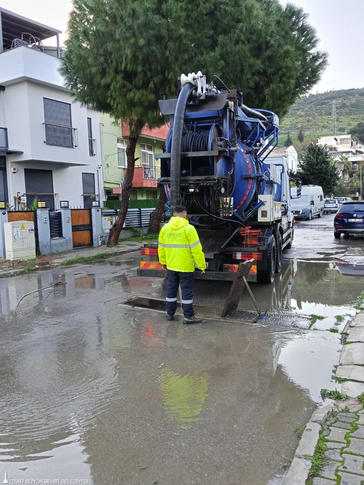 Izmir Yağıs (1)