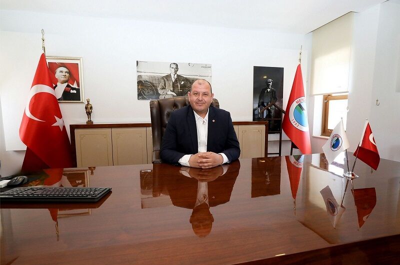 Başkan Menderres Fotoğraf