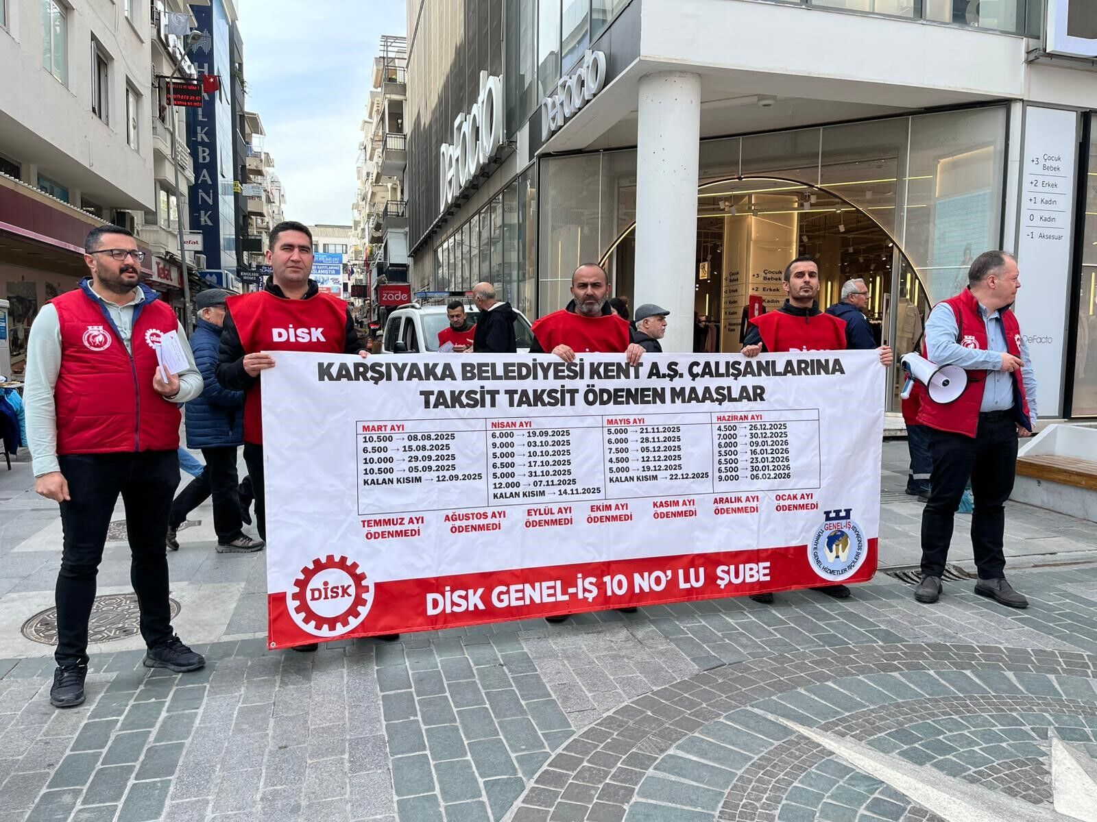 Karsıyaka Iscileri (2)